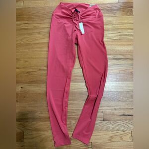 PINK | ultimate leggings